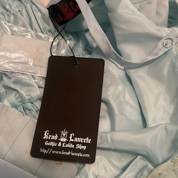 Krad Lanrete blue gown - Picture 5 of 5